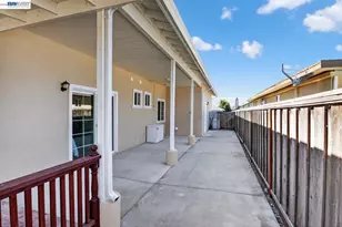 320 Monmouth Dr, Milpitas, CA 95035 - Photo 32