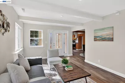 320 Monmouth Dr, Milpitas, CA 95035 - Photo 6