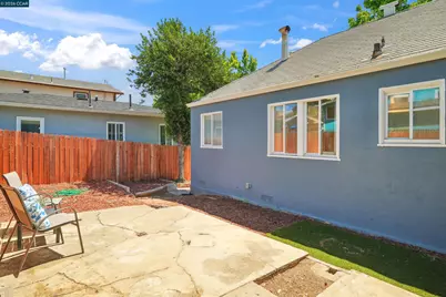 7700 Garfield Ave., Oakland, CA 94605 - Photo 30