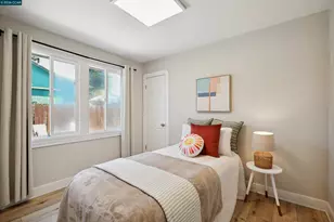 7700 Garfield Ave, Oakland, CA 94605 - Photo 24