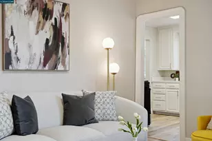 7700 Garfield Ave, Oakland, CA 94605 - Photo 4