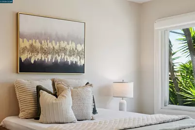 7700 Garfield Ave., Oakland, CA 94605 - Photo 22