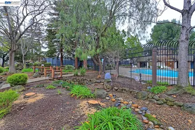 4235 Tanager Cmn, Fremont, CA 94555 - Photo 22