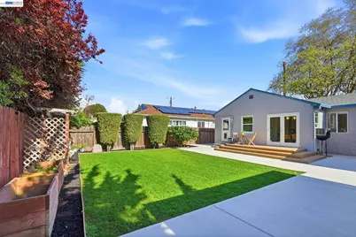 15965 Via Granada, San Lorenzo, CA 94580 - Photo 38