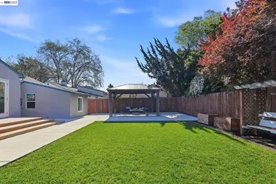 15965 Via Granada, San Lorenzo, CA 94580 - Photo 34