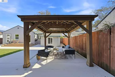 15965 Via Granada, San Lorenzo, CA 94580 - Photo 40