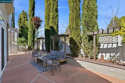 111 Lakeridge Ln, San Ramon, CA 94582 - Photo 24