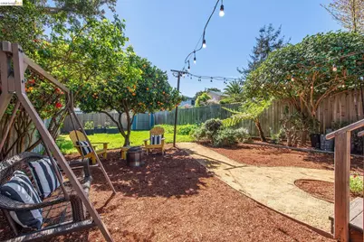 6004 Orchard Ave, Richmond, CA 94804 - Photo 50