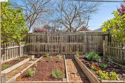 1655 12th Street, Oakland, CA 94607 - Photo 34