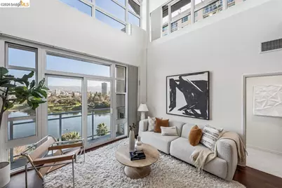 1 Lakeside Dr #911, Oakland, CA 94612 - Photo 4