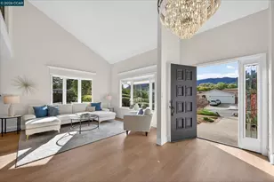 218 Mountaire Cir, Clayton, CA 94517 - Photo 4