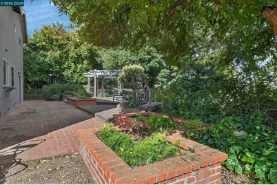 218 Mountaire Cir, Clayton, CA 94517 - Photo 40