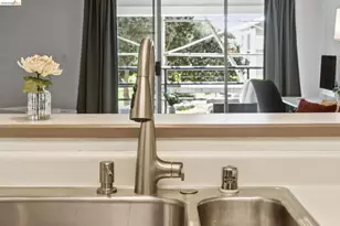 1203 Melville Square, Richmond, CA 94804 - Photo 10