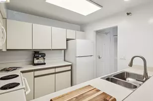 1203 Melville Square, Richmond, CA 94804 - Photo 16