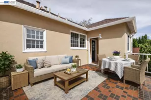 339 Hobart Ave, San Mateo, CA 94402 - Photo 28