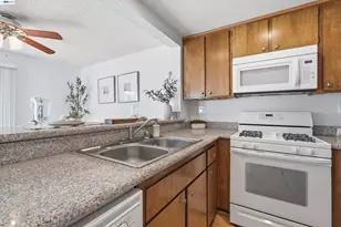 2013 Galloway Common, Livermore, CA 94551 - Photo 10