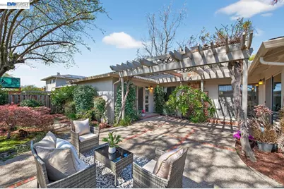 555 Ontario Dr, Livermore, CA 94550 - Photo 40