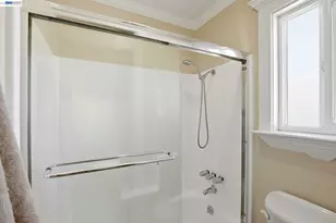 649 4th St, San Jose, CA 95112 - Photo 18