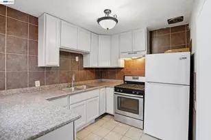 2740 73rd Ave, Oakland, CA 94605 - Photo 8