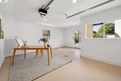 3226 Fairview Ave, Alameda, CA 94501 - Photo 56