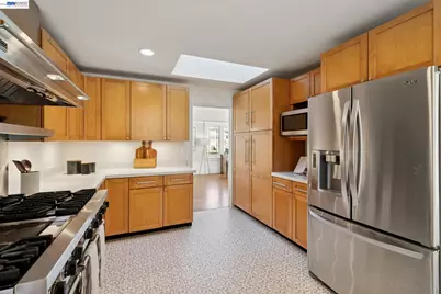 3226 Fairview Ave, Alameda, CA 94501 - Photo 18