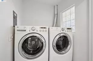 3226 Fairview Ave, Alameda, CA 94501 - Photo 48