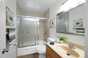 30683 Vanderbilt St, Hayward, CA 94544 - Photo 36