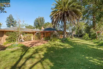 1174 Saint Francis Dr, Concord, CA 94518 - Photo 30