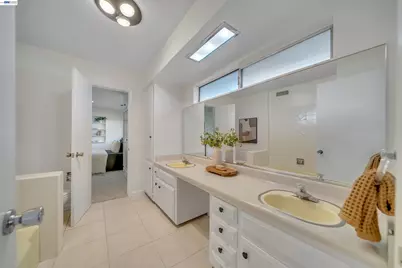 1121 El Sur Way, Sacramento, CA 95864 - Photo 28