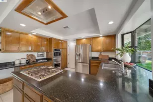 1121 El Sur Way, Sacramento, CA 95864 - Photo 14