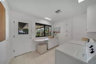 1121 El Sur Way, Sacramento, CA 95864 - Photo 30