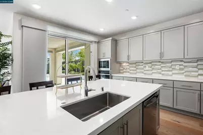 6274 Carousel Ave, Tracy, CA 95377 - Photo 14