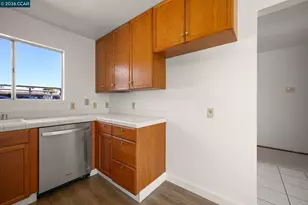 1125 Jensen Dr, Pittsburg, CA 94565 - Photo 8