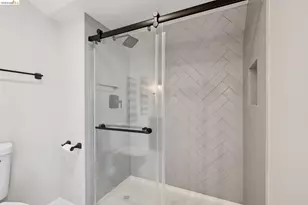 6300 Shattuck Ave., Oakland, CA 94609 - Photo 26