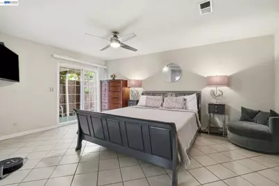 3020 San Andreas Dr, Union City, CA 94587 - Photo 18