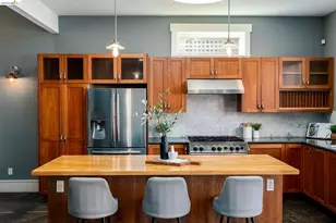 1526 32nd St, Oakland, CA 94608 - Photo 6