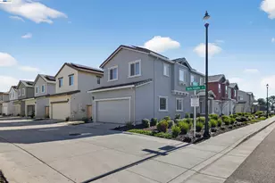 7000 Santa Venetia Pl, Roseville, CA 95747 - Photo 4