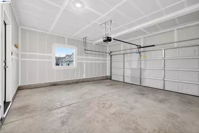 7000 Santa Venetia Pl, Roseville, CA 95747 - Photo 36