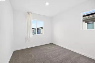 7000 Santa Venetia Pl, Roseville, CA 95747 - Photo 20