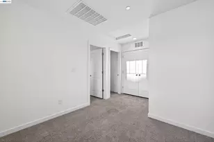 7000 Santa Venetia Pl, Roseville, CA 95747 - Photo 34