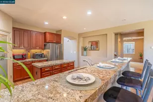 9028 Tee Box Ct, Patterson, CA 95363 - Photo 6