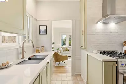 64 Ramona Ave., Oakland, CA 94611 - Photo 16