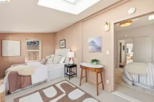 64 Ramona Ave, Oakland, CA 94611 - Photo 28