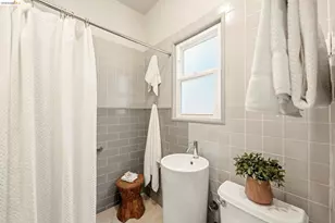 64 Ramona Ave, Oakland, CA 94611 - Photo 26