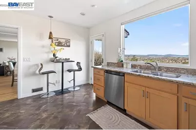 2515 Alva Ave, El Cerrito, CA 94530 - Photo 12