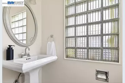 2515 Alva Ave, El Cerrito, CA 94530 - Photo 24