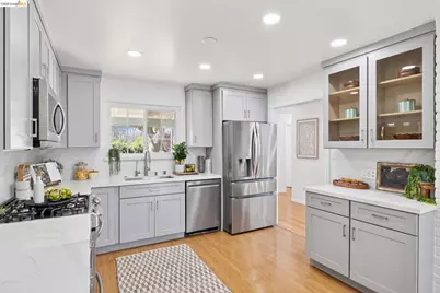 3994 Newcastle Rd, Concord, CA 94519 - Photo 12