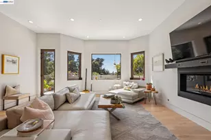 2588 Scout Rd, Oakland, CA 94611 - Photo 12