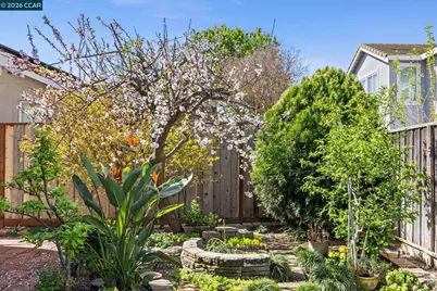 649 Spillman Cir, Vacaville, CA 95688 - Photo 32