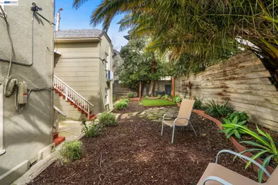 3746 Park Boulevard Way #B, Oakland, CA 94610 - Photo 32